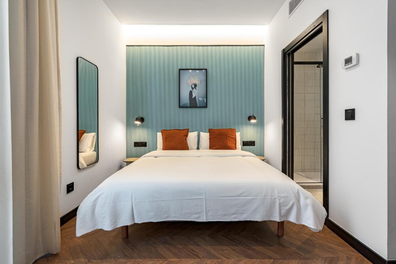 Style Suites By Olala Homes Madrid Exterior photo