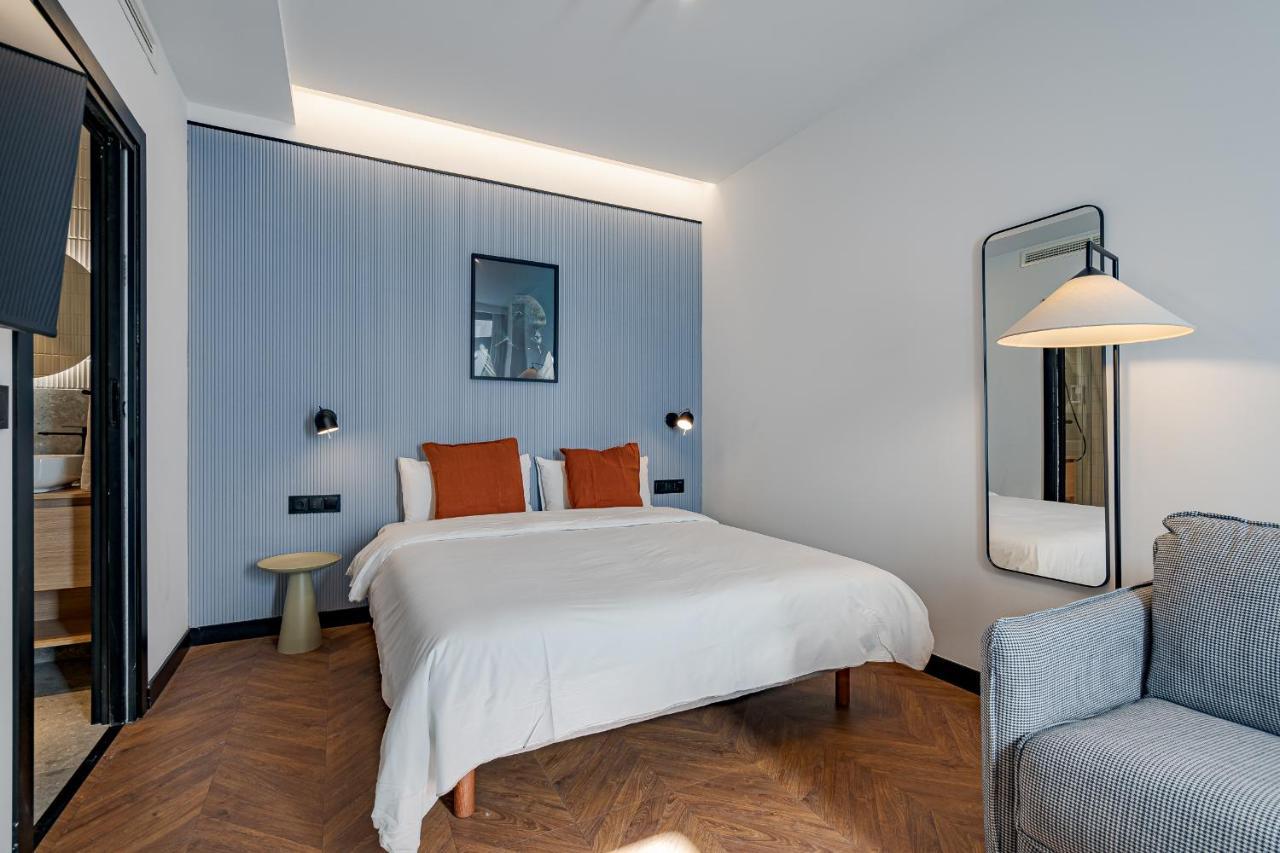 Style Suites By Olala Homes Madrid Exterior photo